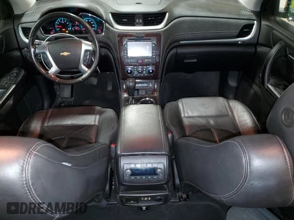 ✅ 2015 Chevrolet Traverse LT • VIN: 1GNKVHKD1FJ267893 • Lot: 43392644. Wystawiony na Copart z przebiegiem 125 520 mil. Bezpłatny archiwum sprzedaży aukcyjnych z USA i szczegółowy raport historii pojazdu na DreamBid. Zdjęcie 8.