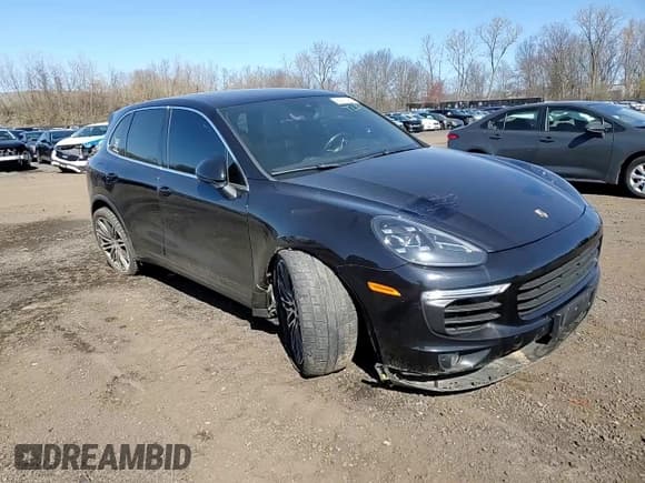 ✅ 2016 Porsche Cayenne S • VIN: WP1AB2A26GLA95360 • Lot: 53270765. Listed on Copart with 79,285 mi. Free auction sales archive from the USA and detailed vehicle history report at DreamBid. Image 11.