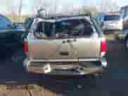 1999 Chevrolet Blazer LT z VIN 1GNDT13W9X2186755, wystawiony jako IAAI lot #41865171 z przebiegiem 107 191 mil mil oraz . Historia ofert i sprzedaży dostępna na DreamBid. Obrazek 16.