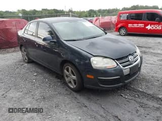 ✅ 2010 Volkswagen Jetta Limited Edition • VIN: 3VWAZ7AJ2AM113258 • Lot: 42204340. Listed on IAAI with 137,306 mi. Free auction sales archive from the USA and detailed vehicle history report at DreamBid. Image 1.