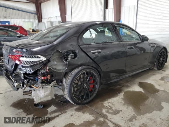 ✅ 2024 Mercedes-Benz C 63 S AMG E Performance • VIN: W1KAF8AB3RR221818 • Lot: 53712045. Wystawiony na Copart z przebiegiem 361 mil. Bezpłatny archiwum sprzedaży aukcyjnych z USA i szczegółowy raport historii pojazdu na DreamBid. Zdjęcie 3.