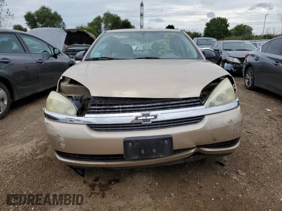 2005 Chevrolet Malibu z VIN 1G1ZS52F25F236985, wystawiony jako Copart lot #69330834 z przebiegiem Nie podano mil oraz Szkoda całkowita • Salvage title. Historia ofert i sprzedaży dostępna na DreamBid. Obrazek 5.