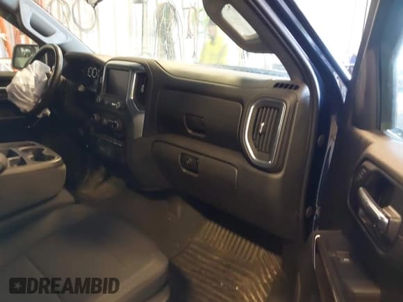 ✅ 2022 Chevrolet Silverado 1500 LT • VIN: 3GCPYJEK8NG217855 • Lot: 41468133. Listed on IAAI with 55,412 mi. Free auction sales archive from the USA and detailed vehicle history report at DreamBid. Image 5.