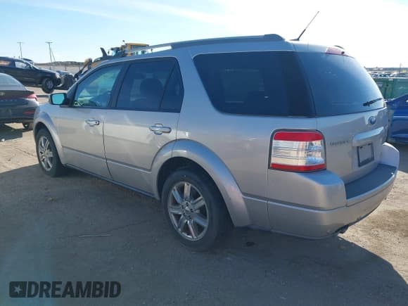 ✅ 2008 Ford Taurus X Limited • VIN: 1FMDK03W68GA45504 • Лот: 43652170. Опубликован ранее на IAAI с пробегом 104 849 миль. Бесплатный доступ к архиву аукционных продаж из США и подробный отчёт об истории автомобиля на DreamBid. Изображение 3.