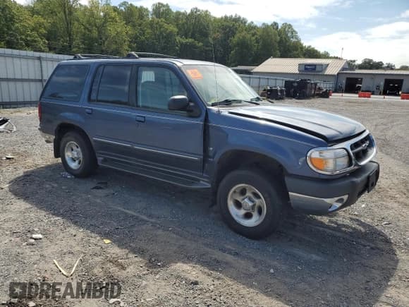 ✅ 2000 Ford Explorer XLT • VIN: 1FMZU83P0YZC64423 • Лот: 80081185. Опубликован ранее на Copart с пробегом 160 357 миль. Бесплатный доступ к архиву аукционных продаж из США и подробный отчёт об истории автомобиля на DreamBid. Изображение 4.