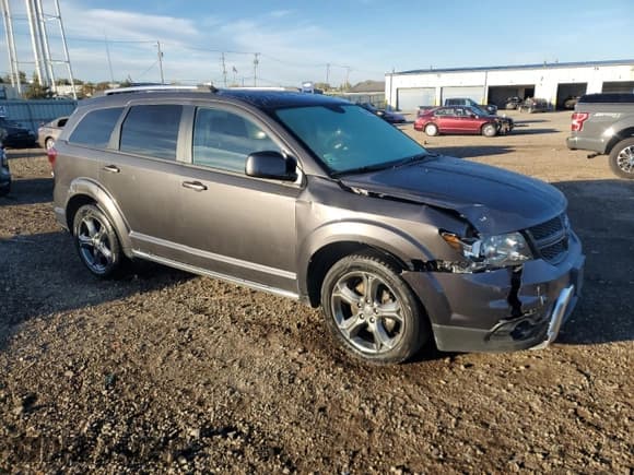 ✅ 2017 Dodge Journey Crossroad Plus • VIN: 3C4PDCGB7HT507472 • Лот: 89905725. Опубликован ранее на Copart с пробегом 93 187 миль. Бесплатный доступ к архиву аукционных продаж из США и подробный отчёт об истории автомобиля на DreamBid. Изображение 4.