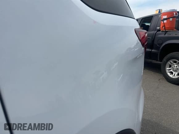 ✅ 2018 Ford Police Interceptor Utility • VIN: 1FM5K8AR2JGC42742 • Лот: 42360447. Опубликован ранее на IAAI с пробегом 181 997 миль. Бесплатный доступ к архиву аукционных продаж из США и подробный отчёт об истории автомобиля на DreamBid. Изображение 1.