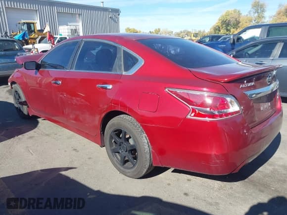 ✅ 2015 Nissan Altima S • VIN: 1N4AL3AP5FN313314 • Lot: 43564302. Wystawiony na IAAI z przebiegiem 99 808 mil. Bezpłatny archiwum sprzedaży aukcyjnych z USA i szczegółowy raport historii pojazdu na DreamBid. Zdjęcie 3.