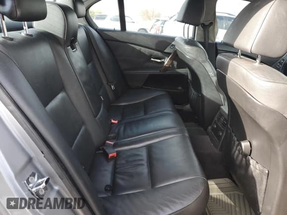 ✅ 2004 BMW 5 Series 525i • VIN: WBANA53554B846591 • Lot: 92171545. Listed on Copart with 285,612 mi. Free auction sales archive from the USA and detailed vehicle history report at DreamBid. Image 10.