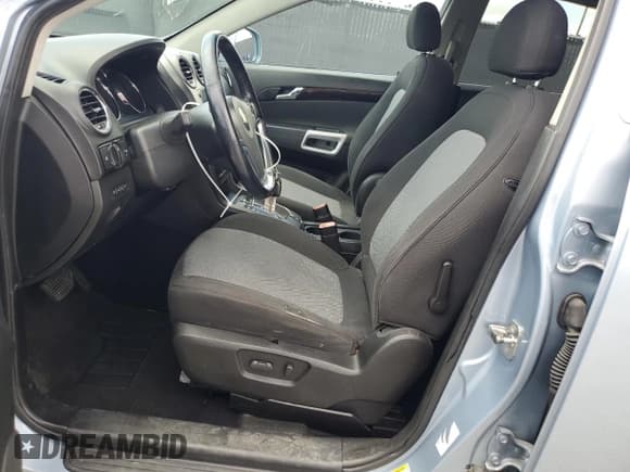 ✅ 2014 Chevrolet Captiva Sport LT • VIN: 3GNAL3EK8ES586252 • Lot: 56891935. Wystawiony na Copart z przebiegiem 132 704 mil. Bezpłatny archiwum sprzedaży aukcyjnych z USA i szczegółowy raport historii pojazdu na DreamBid. Zdjęcie 7.