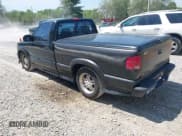 ✅ 2000 Chevrolet S-10 LS • VIN: 1GCCS1449Y8157324 • Лот: 42062702. Опубликован ранее на IAAI с пробегом 184 560 миль. Бесплатный доступ к архиву аукционных продаж из США и подробный отчёт об истории автомобиля на DreamBid. Изображение 3.