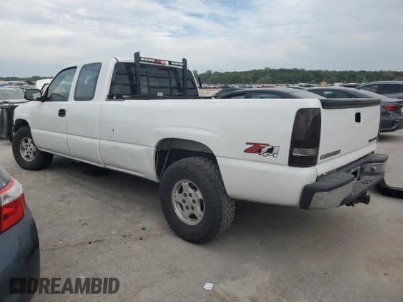 ✅ 2000 Chevrolet Silverado 1500 LS • VIN: 1GCEK19T9YE274203 • Лот: 72040304. Опубликован ранее на Copart с пробегом 181 340 миль. Бесплатный доступ к архиву аукционных продаж из США и подробный отчёт об истории автомобиля на DreamBid. Изображение 2.