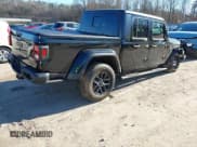 ✅ 2023 Jeep Gladiator Freedom • VIN: 1C6JJTAG3PL518294 • Lot: 41165125. Wystawiony na IAAI z przebiegiem 19 082 mil. Bezpłatny archiwum sprzedaży aukcyjnych z USA i szczegółowy raport historii pojazdu na DreamBid. Zdjęcie 4.