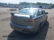 ✅ 2017 Mitsubishi Lancer ES • VIN: JA32V2FW6HU002808 • Lot: 43029903. Wystawiony na IAAI z przebiegiem 100 564 mil. Bezpłatny archiwum sprzedaży aukcyjnych z USA i szczegółowy raport historii pojazdu na DreamBid. Zdjęcie 4.