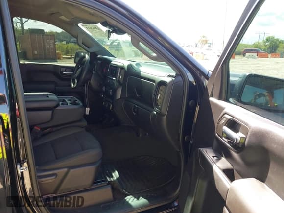 ✅ 2023 Chevrolet Silverado 1500 Custom • VIN: 3GCPABEKXPG123280 • Lot: 43063619. Wystawiony na IAAI z przebiegiem 70 772 mil. Bezpłatny archiwum sprzedaży aukcyjnych z USA i szczegółowy raport historii pojazdu na DreamBid. Zdjęcie 5.