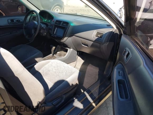 ✅ 2000 Honda Civic EX • VIN: 1HGEJ824XYL016039 • Лот: 43369128. Опубликован ранее на IAAI с пробегом 101 108 миль. Бесплатный доступ к архиву аукционных продаж из США и подробный отчёт об истории автомобиля на DreamBid. Изображение 5.