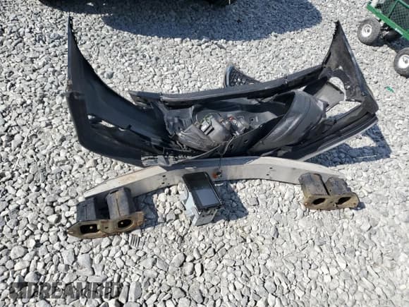 ✅ 2014 Honda Civic Si • VIN: 2HGFB6E58EH701885 • Lot: 80731235. Listed on Copart with 121,869 mi. Free auction sales archive from the USA and detailed vehicle history report at DreamBid. Image 12.