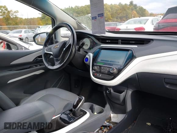 ✅ 2020 Chevrolet Bolt EV Premier • VIN: 1G1FZ6S04L4147296 • Lot: 43472897. Listed on IAAI with 43,861 mi. Free auction sales archive from the USA and detailed vehicle history report at DreamBid. Image 5.