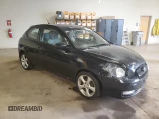 ✅ 2010 Hyundai Accent SE • VIN: KMHCN3AC8AU181637 • Лот: 63095135. Опубликован ранее на Copart с пробегом 195 945 миль. Бесплатный доступ к архиву аукционных продаж из США и подробный отчёт об истории автомобиля на DreamBid. Изображение 4.