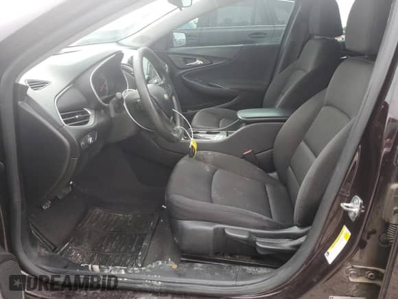 2020 Chevrolet Malibu LS z VIN 1G1ZB5ST0LF024492, wystawiony jako Copart lot #64884475 z przebiegiem 102 460 mil mil oraz Szkoda całkowita • Salvage title. Historia ofert i sprzedaży dostępna na DreamBid. Obrazek 7.