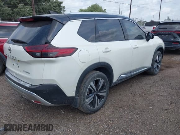✅ 2022 Nissan Rogue Platinum • VIN: JN8BT3DC6NW119816 • Лот: 42166556. Опубликован ранее на IAAI с пробегом 3 134 миль. Бесплатный доступ к архиву аукционных продаж из США и подробный отчёт об истории автомобиля на DreamBid. Изображение 4.