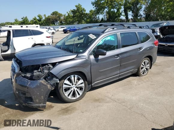 ✅ 2020 Subaru Ascent Premium • VIN: 4S4WMAED3L3461594 • Lot: 68191985. Listed on Copart with 47,518 mi. Free auction sales archive from the USA and detailed vehicle history report at DreamBid. Image 1.