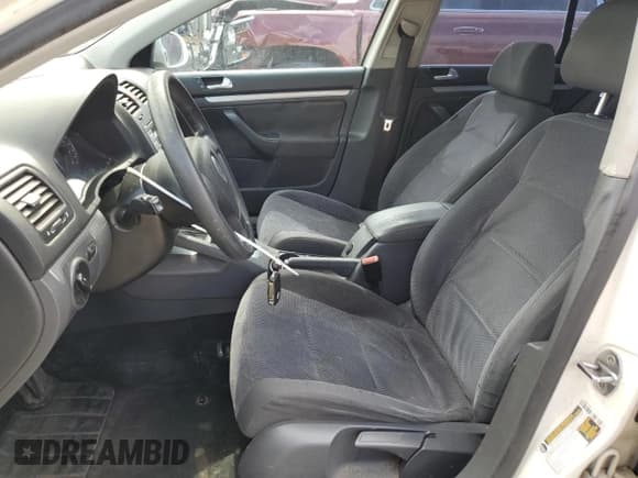 ✅ 2007 Volkswagen Jetta • VIN: 3VWGG71K97M122377 • Лот: 63618165. Опубликован ранее на Copart с пробегом 289 800 миль. Бесплатный доступ к архиву аукционных продаж из США и подробный отчёт об истории автомобиля на DreamBid. Изображение 7.