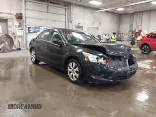 ✅ 2009 Honda Accord EX-L • VIN: 1HGCP26809A184687 • Lot: 43500662. Wystawiony na IAAI z przebiegiem 156 081 mil. Bezpłatny archiwum sprzedaży aukcyjnych z USA i szczegółowy raport historii pojazdu na DreamBid. Zdjęcie 1.