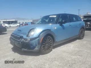 ✅ 2018 MINI Clubman Cooper S • VIN: WMWLN9C57J2E50891 • Lot: 75560904. Listed on Copart with 35,611 mi. Free auction sales archive from the USA and detailed vehicle history report at DreamBid. Image 1.