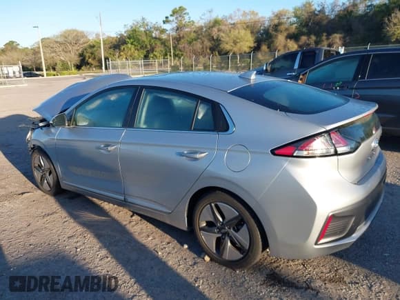 ✅ 2022 Hyundai Ioniq SEL • VIN: KMHC85LC4NU281272 • Lot: 41780390. Wystawiony na IAAI z przebiegiem 6 159 mil. Bezpłatny archiwum sprzedaży aukcyjnych z USA i szczegółowy raport historii pojazdu na DreamBid. Zdjęcie 3.