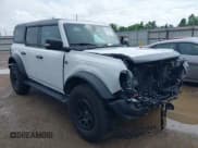 ✅ 2023 Ford Bronco • VIN: 1FMEE5DP2PLB16493 • Лот: 42507079. Опубликован ранее на IAAI с пробегом 59 656 миль. Бесплатный доступ к архиву аукционных продаж из США и подробный отчёт об истории автомобиля на DreamBid. Изображение 1.