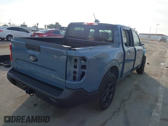 ✅ 2025 Ford Maverick XLT • VIN: 3FTTW8JA7SRA90087 • Lot: 43665912. Listed on IAAI with 797 mi. Free auction sales archive from the USA and detailed vehicle history report at DreamBid. Image 4.