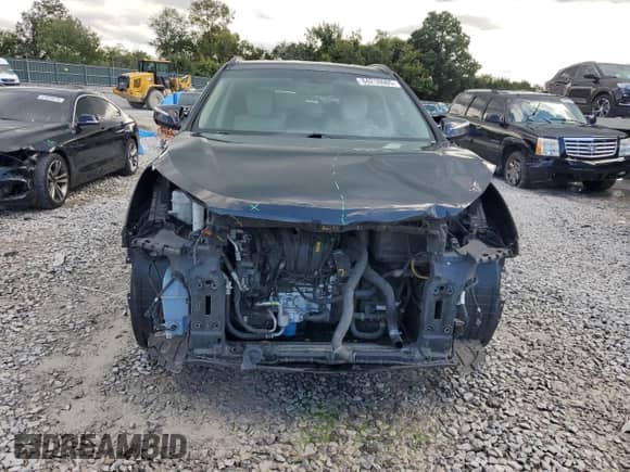 2017 Hyundai Santa Fe 2.4L z VIN 5NMZU3LB2HH041686, wystawiony jako Copart lot #84218665 z przebiegiem 146 906 mil mil oraz Czysty tytuł • Clean title. Historia ofert i sprzedaży dostępna na DreamBid. Obrazek 5.