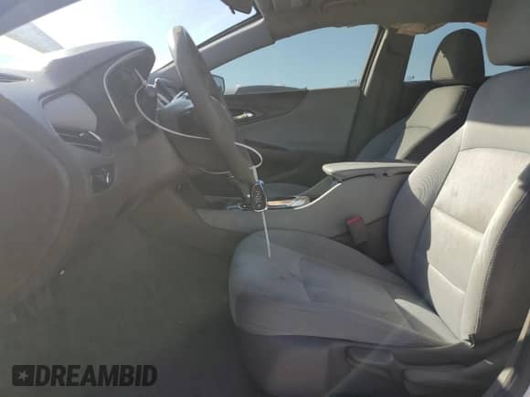 ✅ 2017 Chevrolet Malibu LS • VIN: 1G1ZB5ST9HF118846 • Лот: 71955215. Опубликован ранее на Copart с пробегом 301 241 миль. Бесплатный доступ к архиву аукционных продаж из США и подробный отчёт об истории автомобиля на DreamBid. Изображение 7.