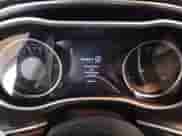 ✅ 2018 Dodge Challenger SXT Plus • VIN: 2C3CDZAG4JH255172 • Лот: 86799505. Опубликован ранее на Copart с пробегом 29 548 миль. Бесплатный доступ к архиву аукционных продаж из США и подробный отчёт об истории автомобиля на DreamBid. Изображение 9.