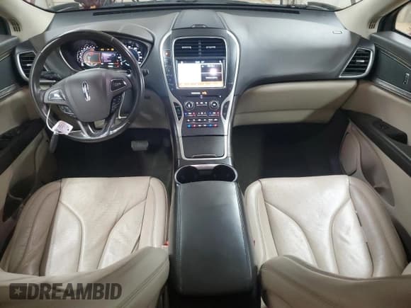 ✅ 2018 Lincoln MKX Reserve • VIN: 2LMPJ6LR5JBL12680 • Lot: 65388825. Listed on Copart with 121,568 mi. Free auction sales archive from the USA and detailed vehicle history report at DreamBid. Image 8.