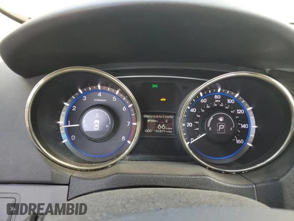 ✅ 2011 Hyundai Sonata SE • VIN: 5NPEC4ABXBH297191 • Лот: 72026094. Опубликован ранее на Copart с пробегом 182 829 миль. Бесплатный доступ к архиву аукционных продаж из США и подробный отчёт об истории автомобиля на DreamBid. Изображение 9.