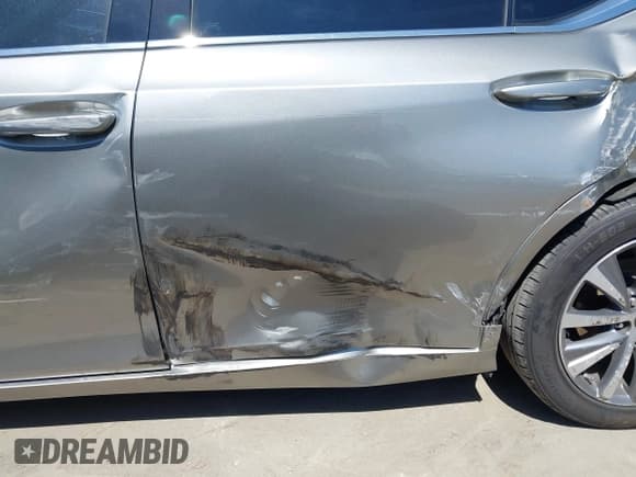 ✅ 2021 Lexus ES 300h • VIN: 58ACA1C1XMU007576 • Lot: 42302934. Listed on IAAI with 24,614 mi. Free auction sales archive from the USA and detailed vehicle history report at DreamBid. Image 17.