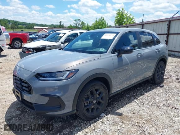 ✅ 2023 Honda HR-V Sport • VIN: 3CZRZ1H59PM713354 • Lot: 42391294. Wystawiony na IAAI z przebiegiem 24 973 mil. Bezpłatny archiwum sprzedaży aukcyjnych z USA i szczegółowy raport historii pojazdu na DreamBid. Zdjęcie 2.