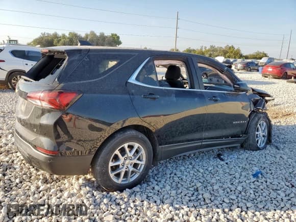 ✅ 2022 Chevrolet Equinox LT • VIN: 3GNAXKEV3NL293152 • Лот: 85332475. Опубликован ранее на Copart с пробегом 39 261 миль. Бесплатный доступ к архиву аукционных продаж из США и подробный отчёт об истории автомобиля на DreamBid. Изображение 3.