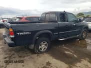 ✅ 2002 Toyota Tundra Limited • VIN: 5TBRT38132S233392 • Lot: 49057454. Listed on Copart with 248,313 mi. Free auction sales archive from the USA and detailed vehicle history report at DreamBid. Image 3.