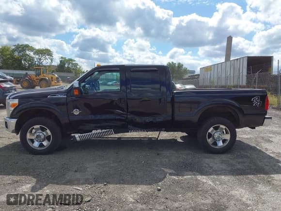 ✅ 2012 Ford F-350 Platinum • VIN: 1FT7W3BT5CEA52625 • Lot: 43086943. Wystawiony na IAAI z przebiegiem 178 035 mil. Bezpłatny archiwum sprzedaży aukcyjnych z USA i szczegółowy raport historii pojazdu na DreamBid. Zdjęcie 14.