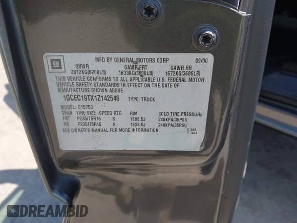 ✅ 2001 Chevrolet Silverado 1500 LT • VIN: 1GCEC19TX1Z142546 • Lot: 42408473. Wystawiony na IAAI z przebiegiem Nie podano mil. Skorzystaj z bezpłatnego archiwum sprzedaży aukcyjnych z USA i zobacz szczegółowy raport historii pojazdu na DreamBid. Zdjęcie 9.