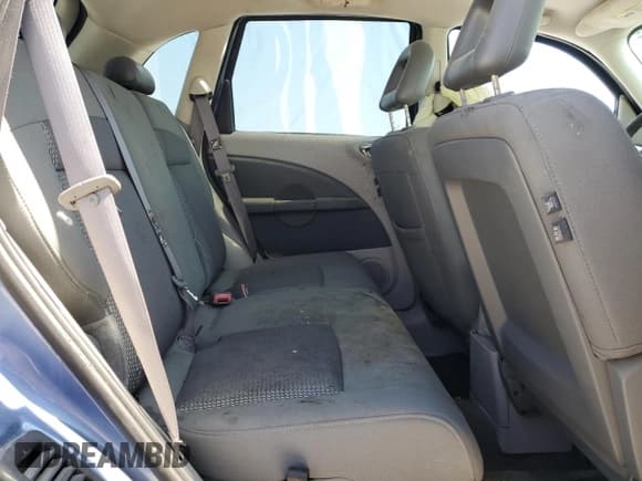 ✅ 2007 Chrysler PT Cruiser Limited • VIN: 3A8FY68B37T531517 • Lot: 80342804. Wystawiony na Copart z przebiegiem 116 548 mil. Bezpłatny archiwum sprzedaży aukcyjnych z USA i szczegółowy raport historii pojazdu na DreamBid. Zdjęcie 10.