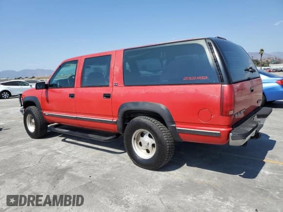 ✅ 1994 GMC Suburban • VIN: 1GKFK16K8RJ743813 • Lot: 71236805. Wystawiony na Copart z przebiegiem 212 836 mil. Bezpłatny archiwum sprzedaży aukcyjnych z USA i szczegółowy raport historii pojazdu na DreamBid. Zdjęcie 2.