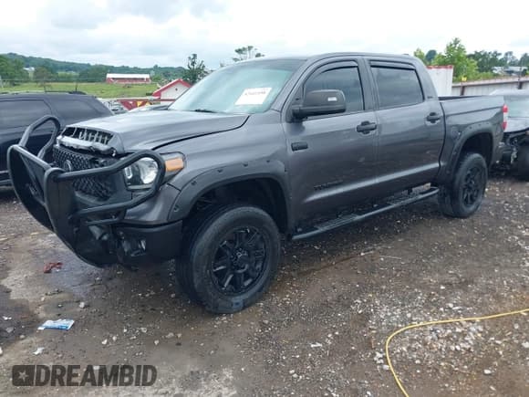 ✅ 2021 Toyota Tundra SR5 • VIN: 5TFDY5F1XMX025833 • Lot: 42442498. Listed on IAAI with 70,419 mi. Free auction sales archive from the USA and detailed vehicle history report at DreamBid. Image 17.