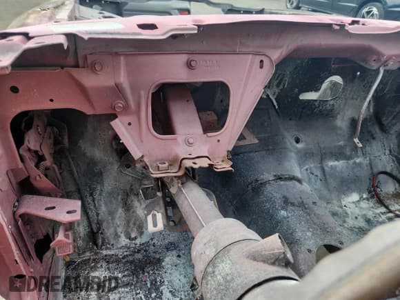 ✅ 1972 Ford Mustang • VIN: 2F05H213596 • Lot: 61447325. Listed on Copart with Not provided. Free auction sales archive from the USA and detailed vehicle history report at DreamBid. Image 9.