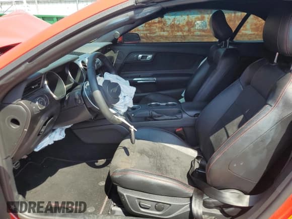 ✅ 2020 Ford Mustang GT Premium • VIN: 1FATP8FF8L5156643 • Lot: 62220835. Listed on Copart with Not provided. Free auction sales archive from the USA and detailed vehicle history report at DreamBid. Image 7.