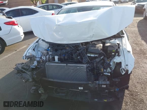 ✅ 2025 Hyundai Elantra Limited • VIN: KMHLP4DG6SU025659 • Лот: 43332678. Опубликован ранее на IAAI с пробегом 1 154 миль. Бесплатный доступ к архиву аукционных продаж из США и подробный отчёт об истории автомобиля на DreamBid. Изображение 6.