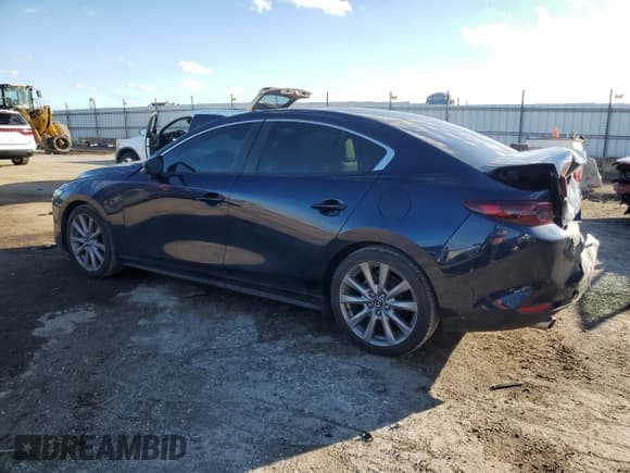 ✅ 2020 Mazda 3 Select • VIN: 3MZBPBCM0LM122693 • Lot: 80839624. Listed on Copart with 40,801 mi. Free auction sales archive from the USA and detailed vehicle history report at DreamBid. Image 2.